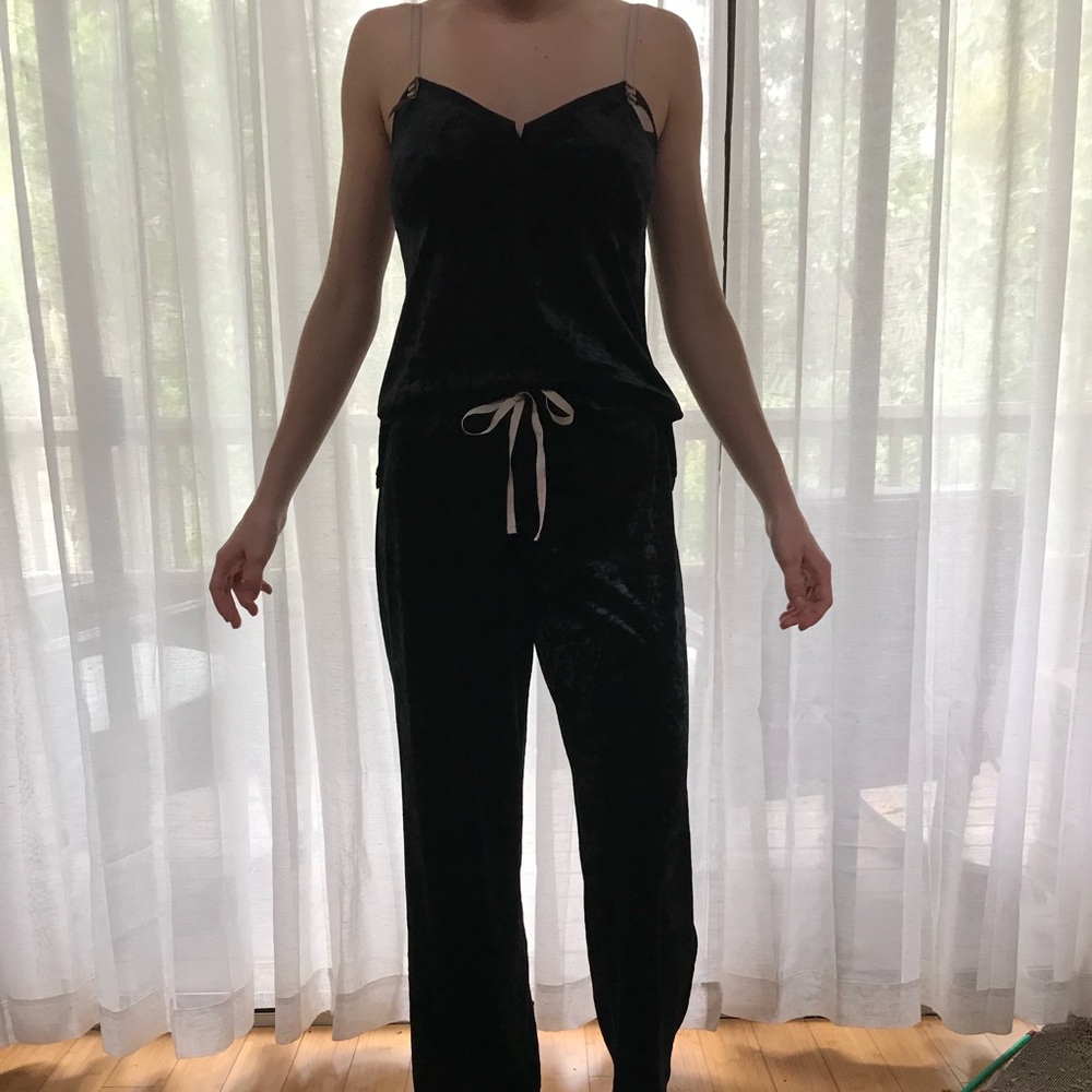 Vintage velvet pajama set!